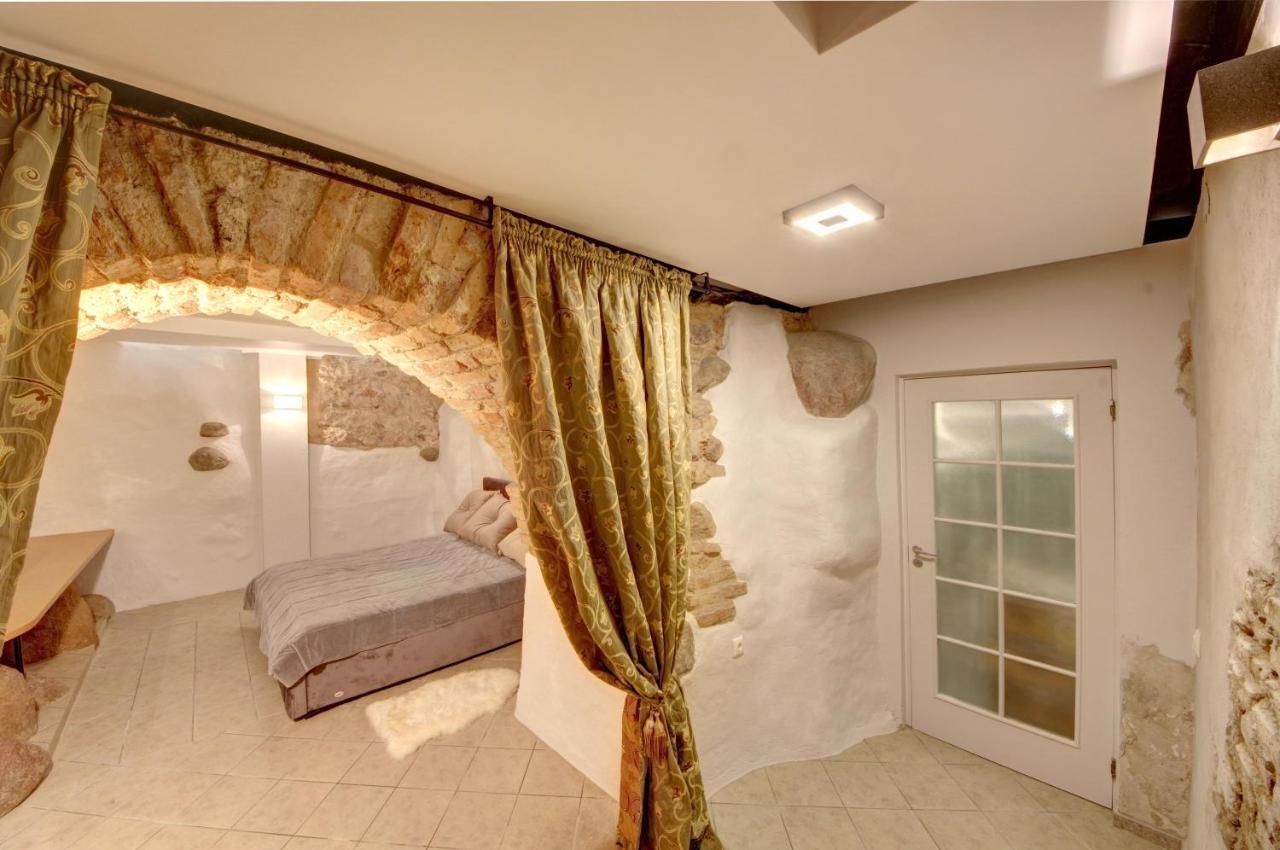Vilnius Old Town Apartments Экстерьер фото