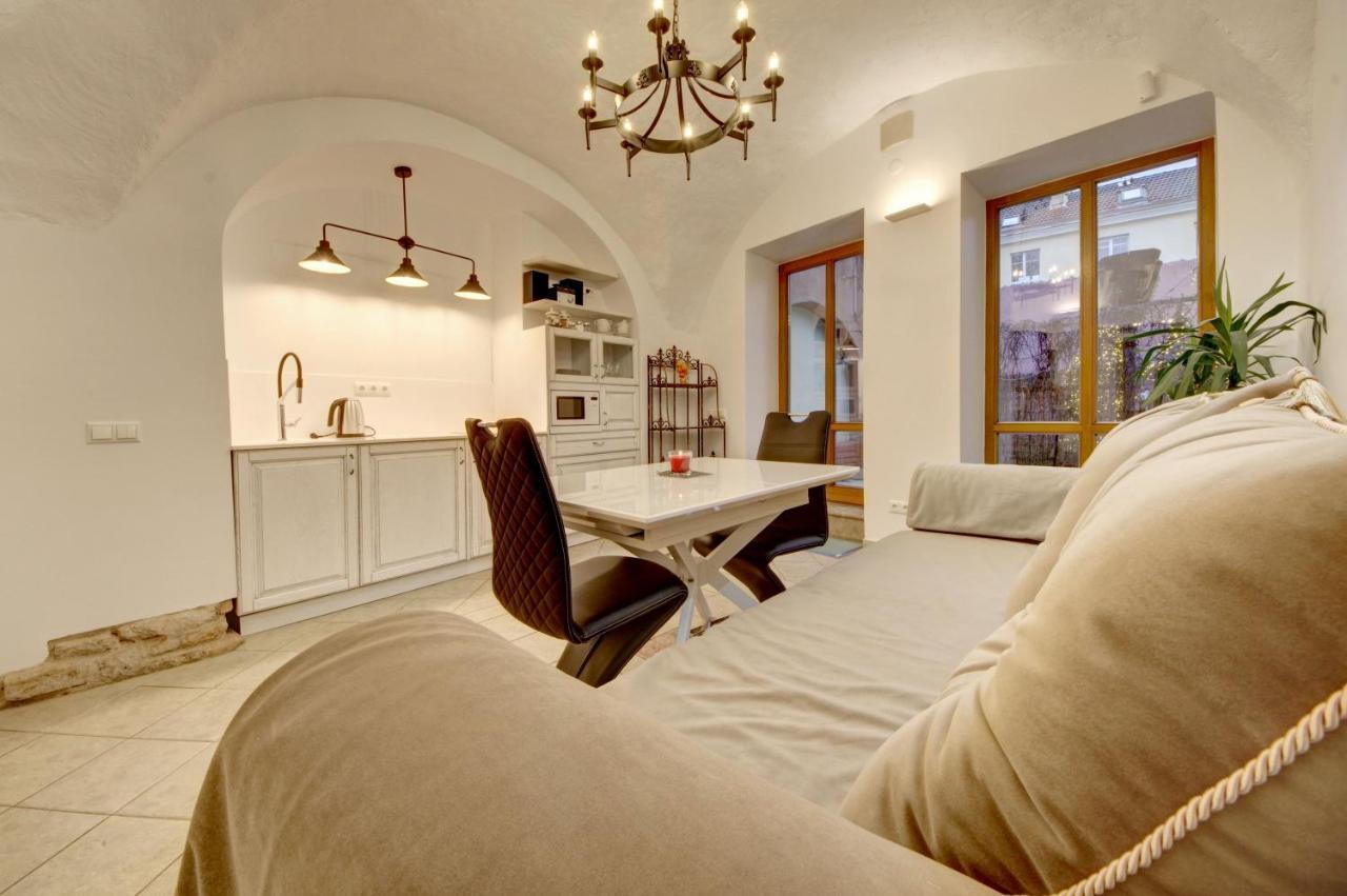 Vilnius Old Town Apartments Экстерьер фото