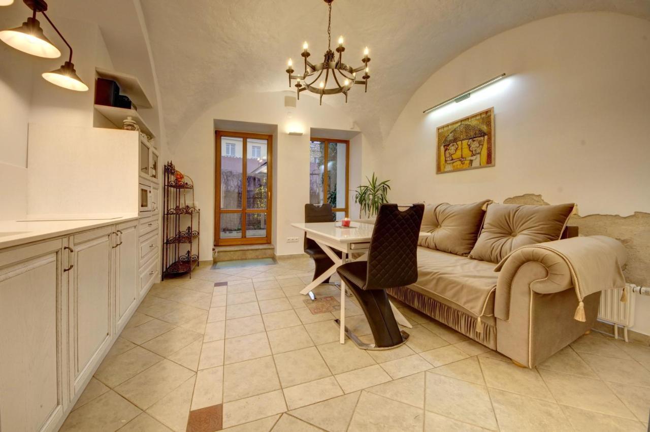 Vilnius Old Town Apartments Экстерьер фото
